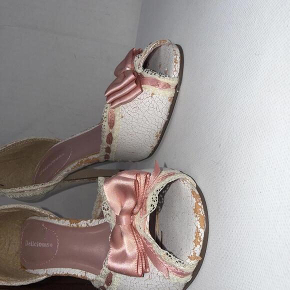 Y2K Delicious White Pink Lace Bows Ribbon Trim Stripper Peep Toe Pumps Size 9 - Picture 9 of 15
